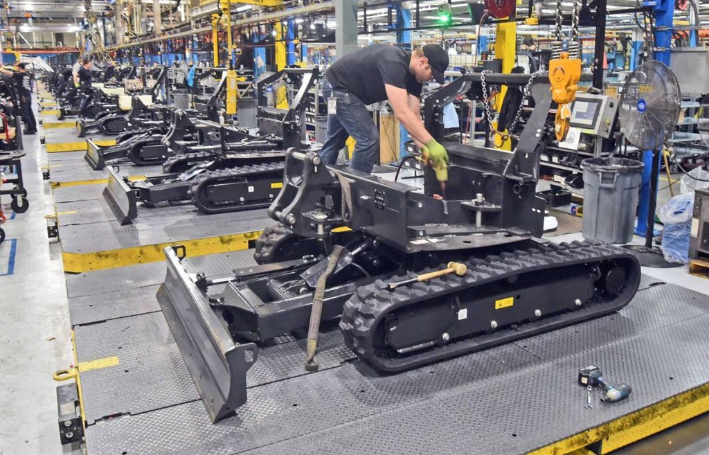 If the Trump Economy Is Doing So Well, Who Needs Tax Cuts? A worker at a Bobcat factory.