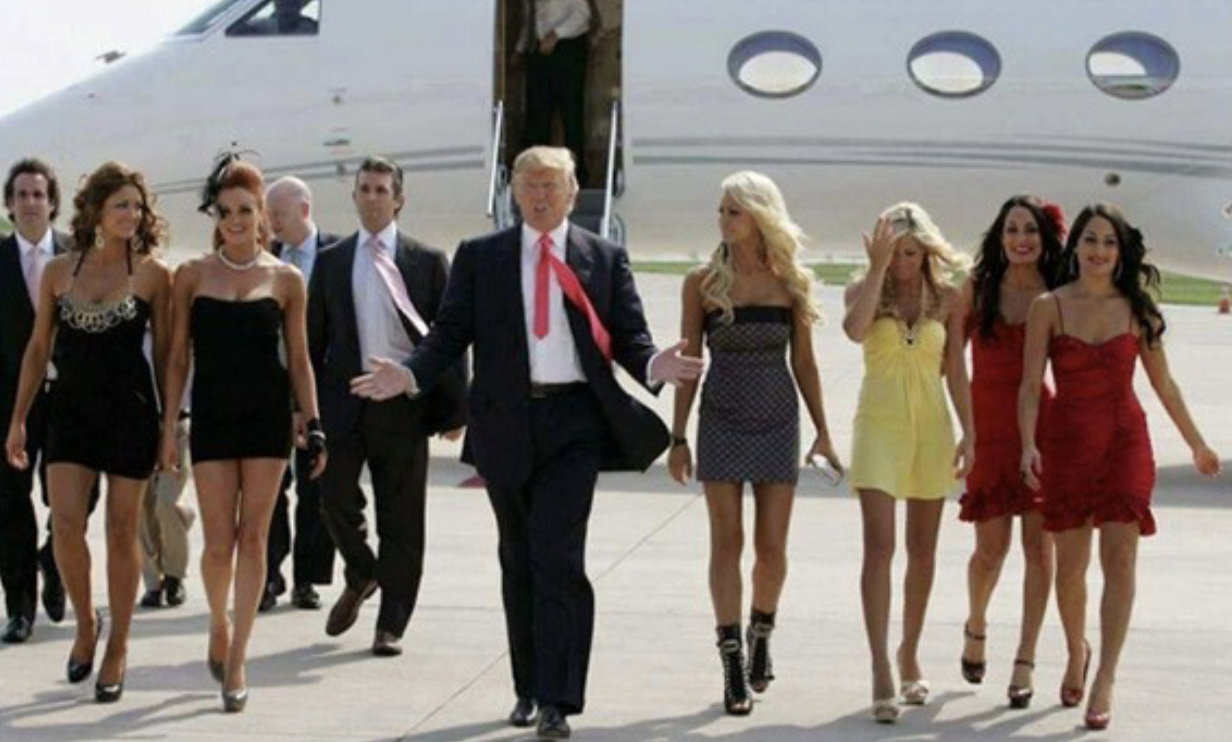 Trump & Women with private jet