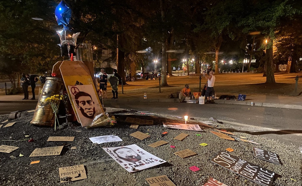 Federal Agents Back Down: Streets Quiet Again in Portland