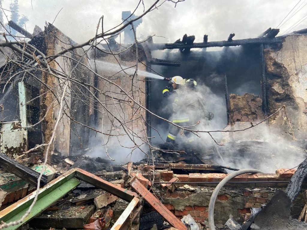 Russian bombings Bahkmut, Ukraine