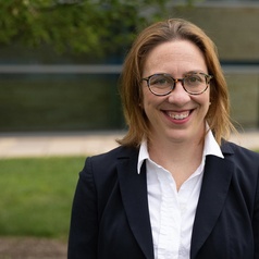 Jennifer Selin
