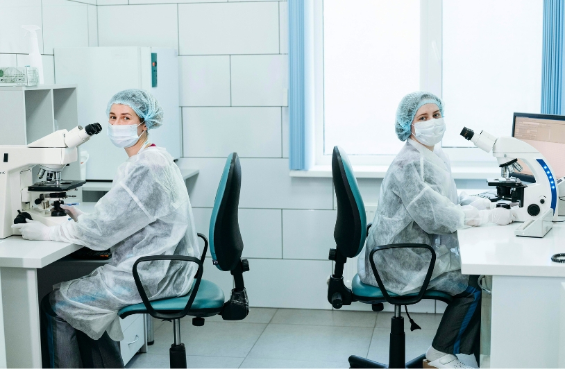 health workers in lab