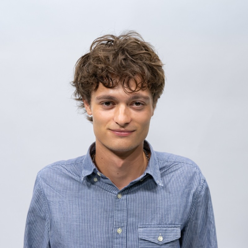 Auden Oakes