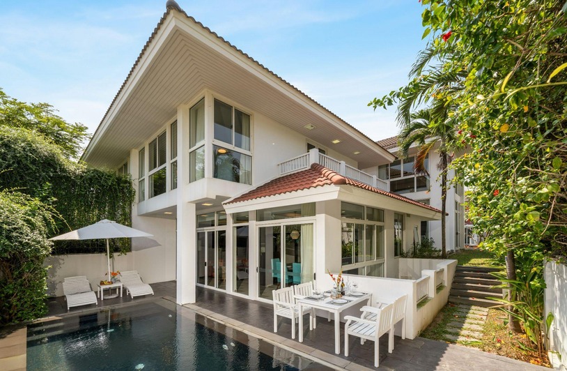 Sponsored article banner image for backyard outdoor living