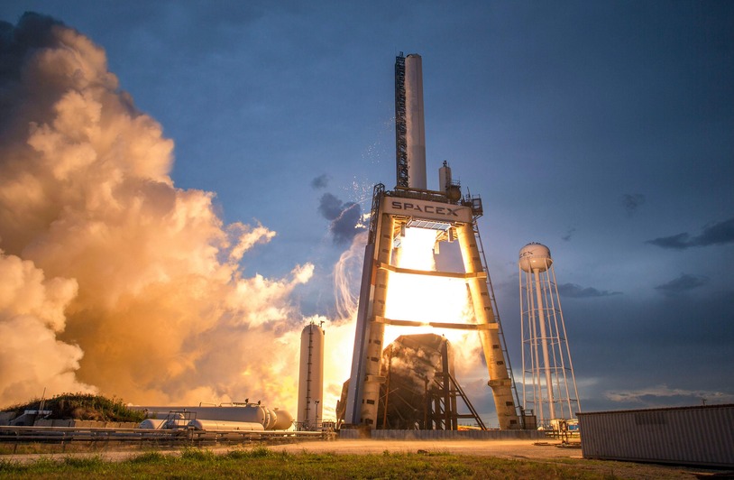 Sponsored article banner image for private space companies public funding